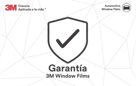 Tarjeta de garantía escrita y certificada emitida por MJE Polarizados para instalación de láminas de seguridad y polarizados